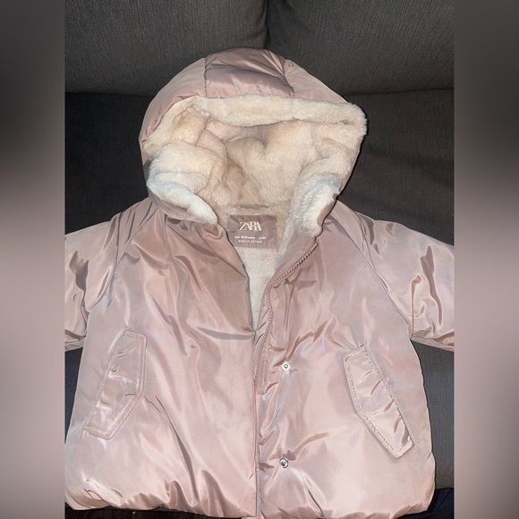 Zara toddler girl puffer coat size 18-24 months in great condition. - Picture 1 of 8